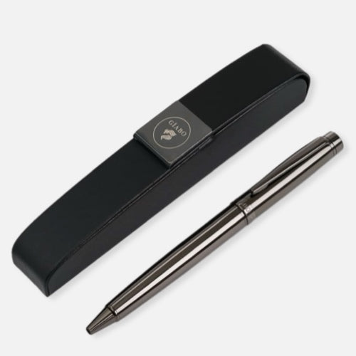 Kugelschreiber Mizu in dunklem glänzendem Silber und schwarzem Etui